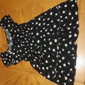 XL Black casual short sundress with white daisies